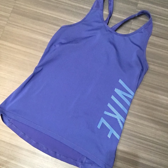 Nike Tops - 🔴🔴 3 For $15!!! 🔴🔴 Nike Dri-Fit tank